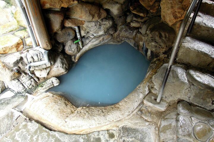 世界遺産「つぼ湯」のアップ