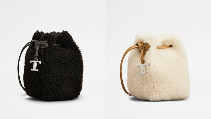 トッズの「ムートン マイクロバッグ」