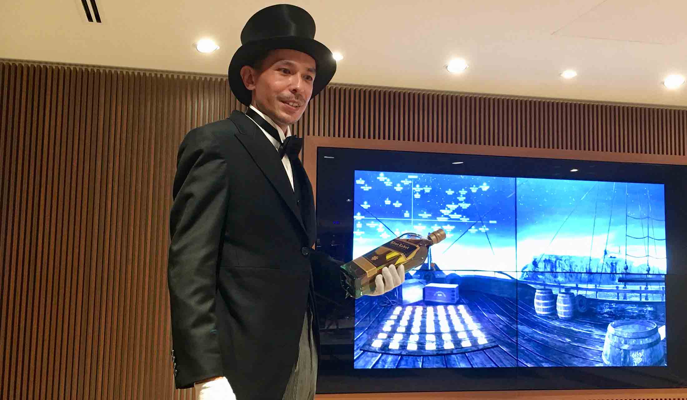 たくみな話術で記者をスコッチウイスキーの旅へ誘った、金子亜矢人ベンツェ氏。