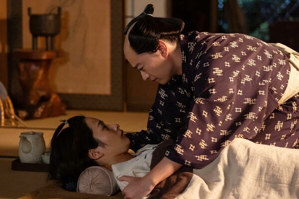 【NHK大河ドラマ『べらぼう』レビュー】歌麿の美人大首絵や北斎の影もチラつき…べらぼうな蔦重の奇策、大成功！