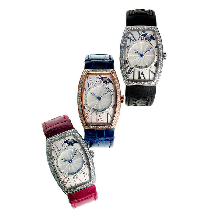 時計『ヘリテージ 8861 ムーンフェイズ』［ケースサイズ縦35×横25㎜ 自動巻き］ 上／モノトーンの静謐な印象に好感。￥3,720,000［ホワイトゴールド×ダイヤモンド カーフストラップ］・中／ピンクのインデックスのシャドウが控えめなフェミニンを演出。￥3,610,000［ローズゴールド×ダイヤモンド アリゲーターストラップ］・下／ほんのりピンクがかった文字盤にストラップの色を合わせ、女らしいエッセンスを。￥3,720,000［ホワイトゴールド×ダイヤモンド アリゲーターストラップ］（ブレゲ ブティック銀座）