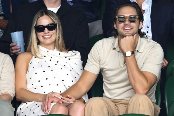 このとき、第一子を妊娠中。