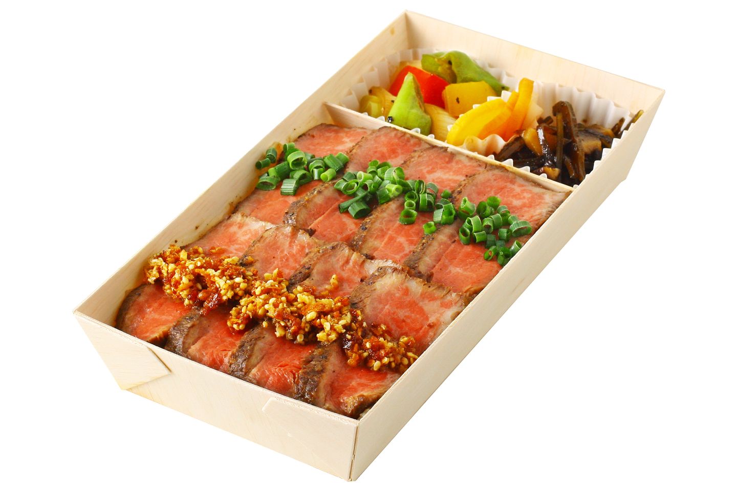 上州牛ステーキ弁当 ¥2,376(税込)「荻野屋」GINZA SIX B2F