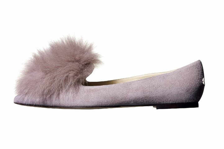 靴「ゲイル フラット」￥101,000（JIMMY CHOO）　[Precious2018年11月号101ページ] 
