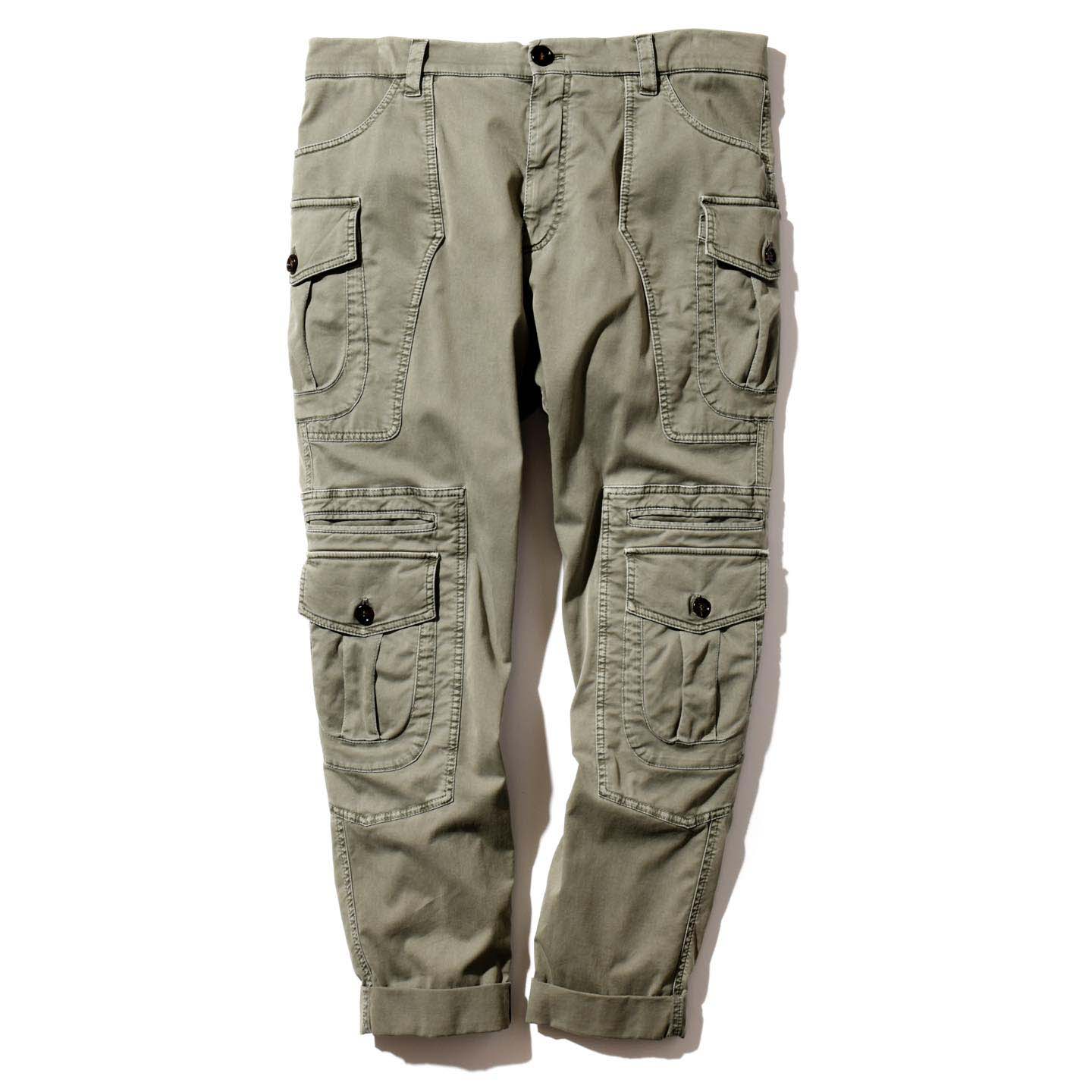 パンツ¥178,000(ブルネロ クチネリ ジャパン)