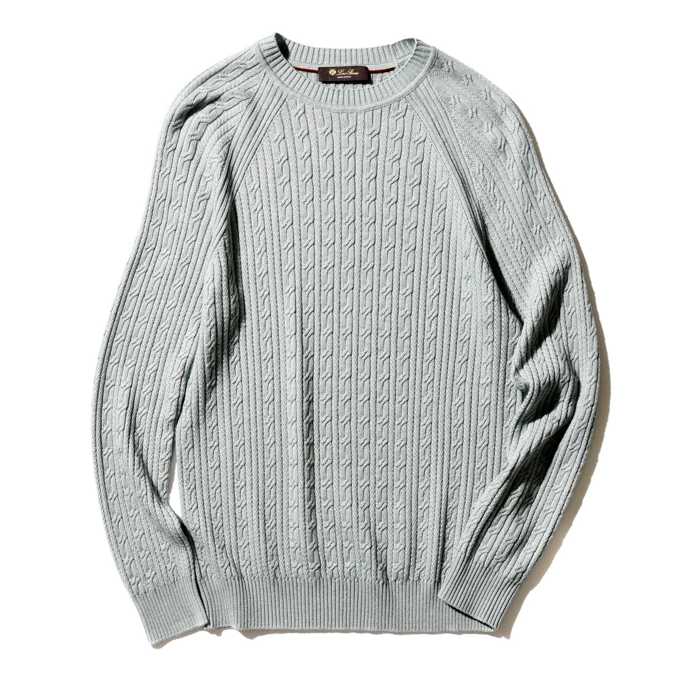 ニット¥211,000(ロロ・ピアーナ銀座並木通り本店)