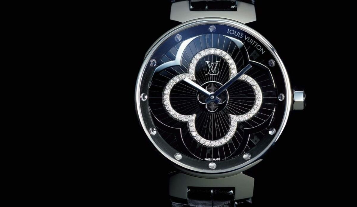 美品　LOUIS VUITTON タンブール　ムーンディヴァイン 腕時計 黒 華やかなモノグラム・フラワーに注目！ルイ・ヴィトンの時計