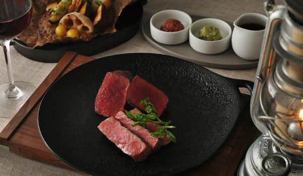 【星のや富士】リニューアルしたレストランでのコースディナー「ガストロノミック・ワイルド」実食レポート