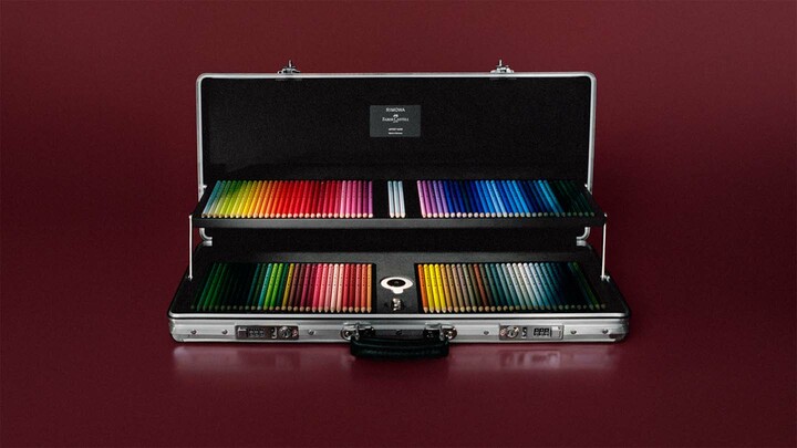 限定品「RIMOWA × Faber-Castellアーティストケース」の商品カット