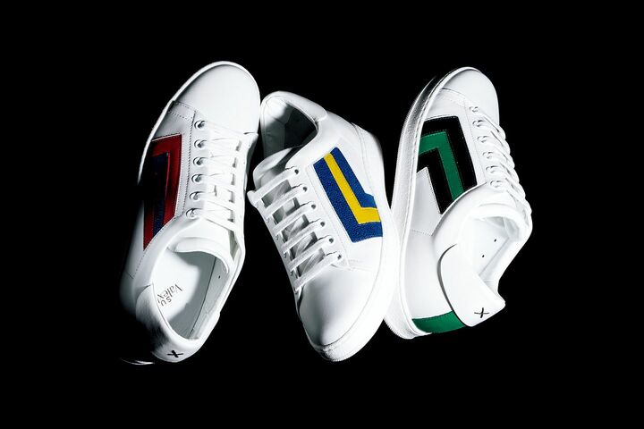 スニーカー「SUPER3」各￥86,000（ヴァレクストラ・ジャパン）　［Precious2019年7月号126ページ］