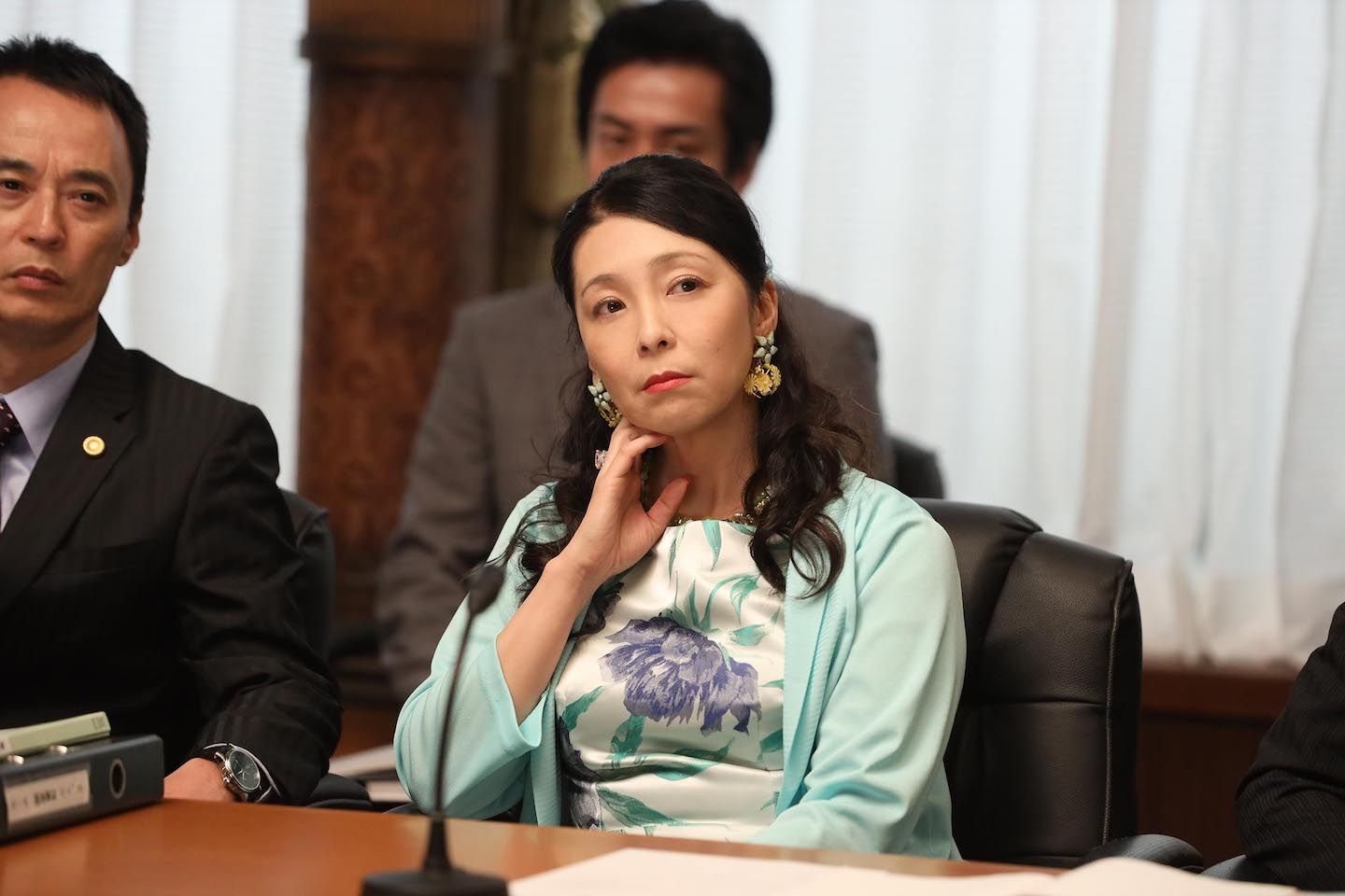 疑惑の女・白川亜里沙(有森也実さん) ©フジテレビ