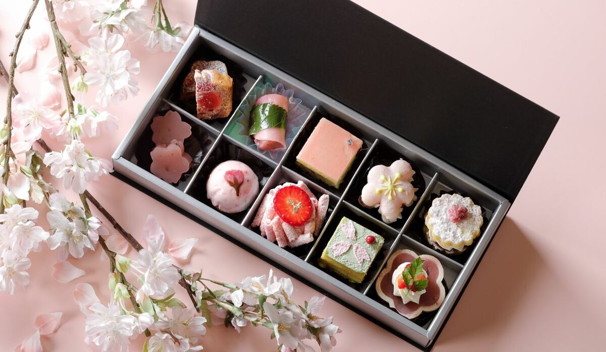 ラグジュアリーホテルの「桜」スイーツ5選！お花見スイーツボックスの