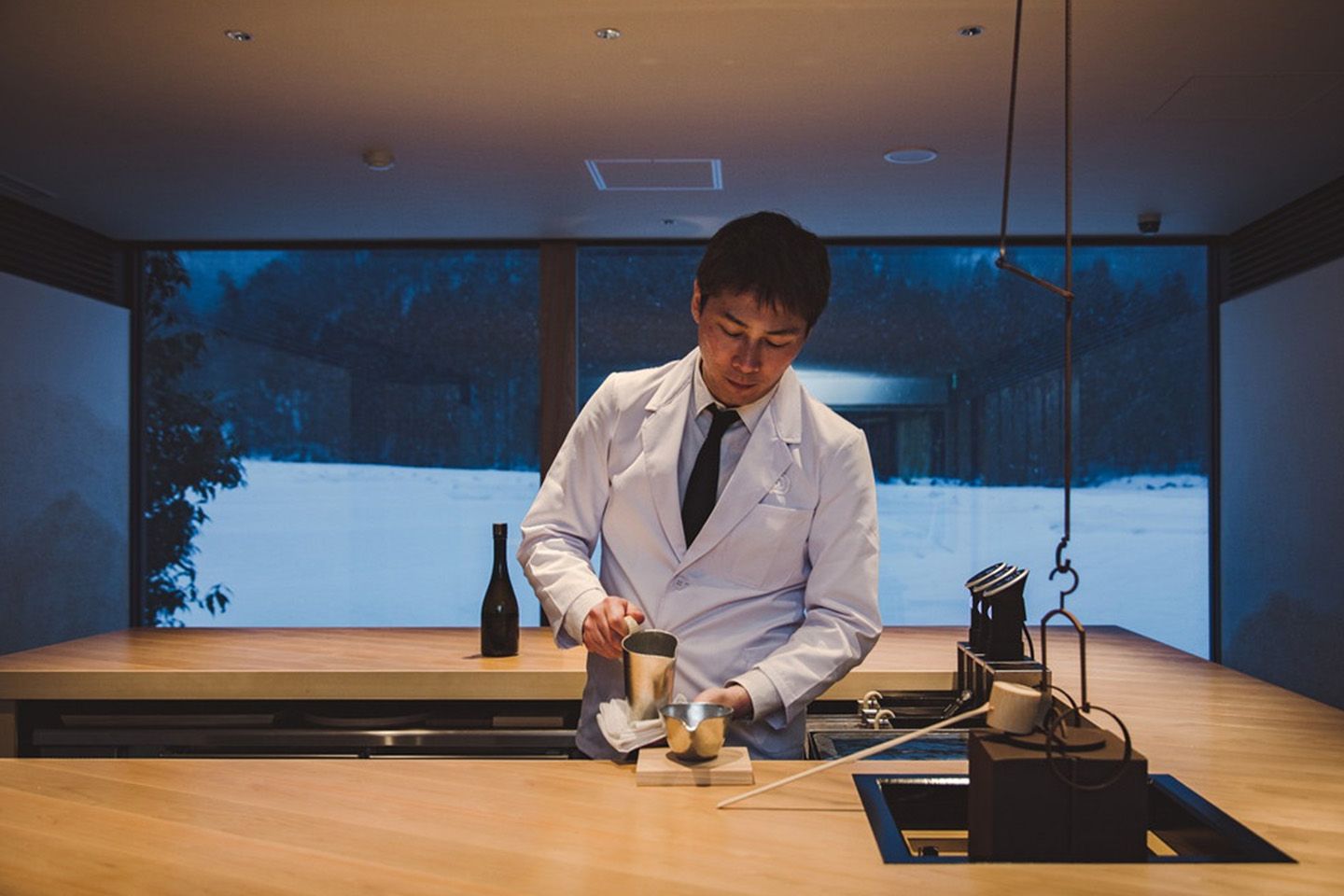 仕込み水の源流の地での飲み比べをここまでのおもてなしで体験できるのは稀。
