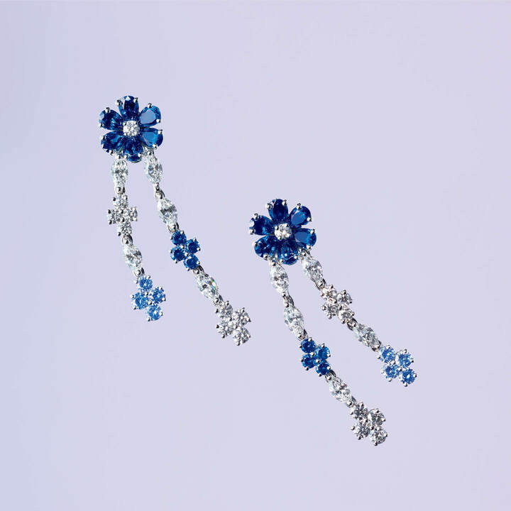 『フォーゲット・ミー・ノット』イヤリング￥3,450,000［ダイヤモンド×サファイア×プラチナ］