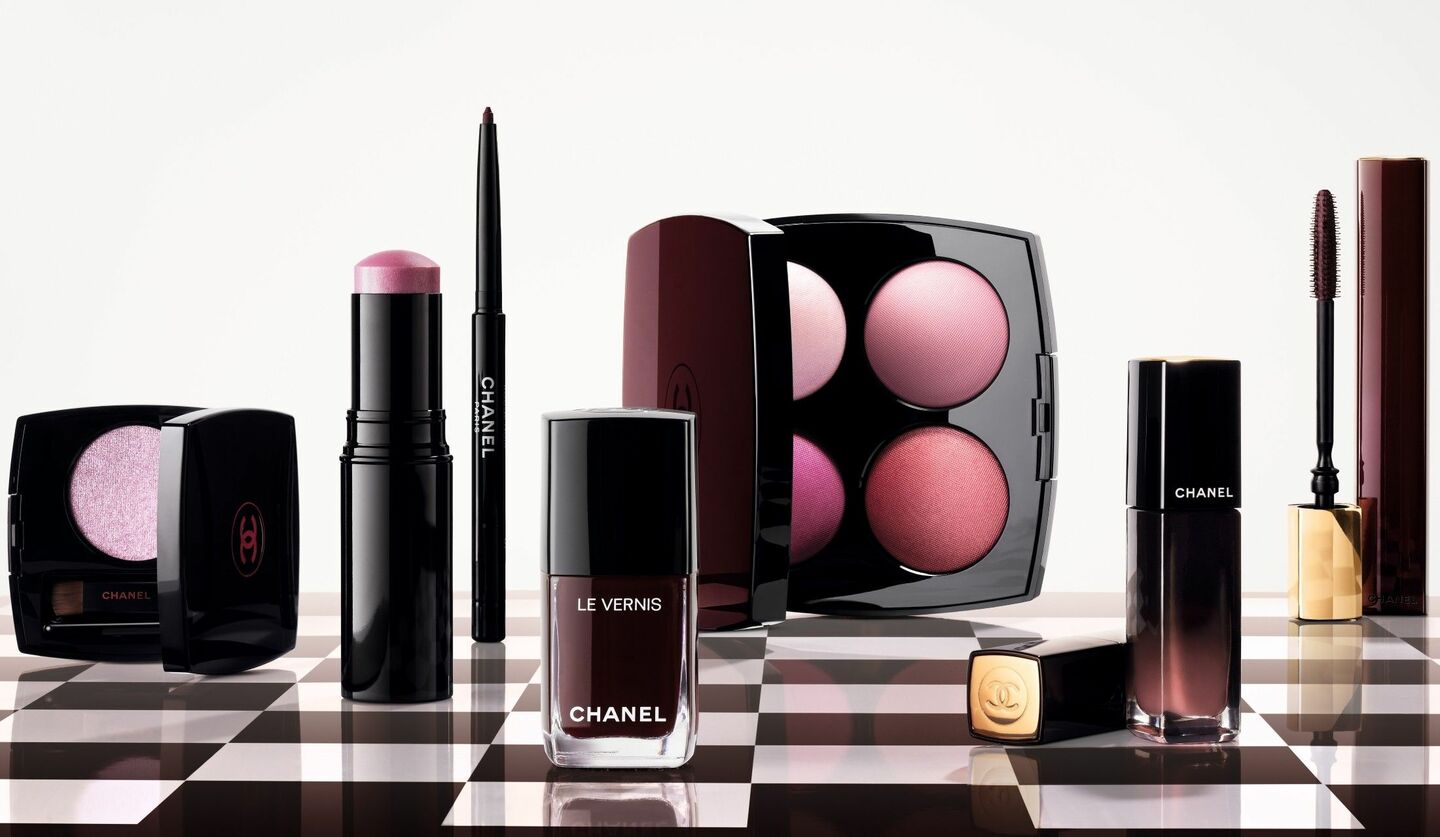 「シャネル ルージュ ヌワール」コレクションのニューアイテムたち (C)CHANEL
