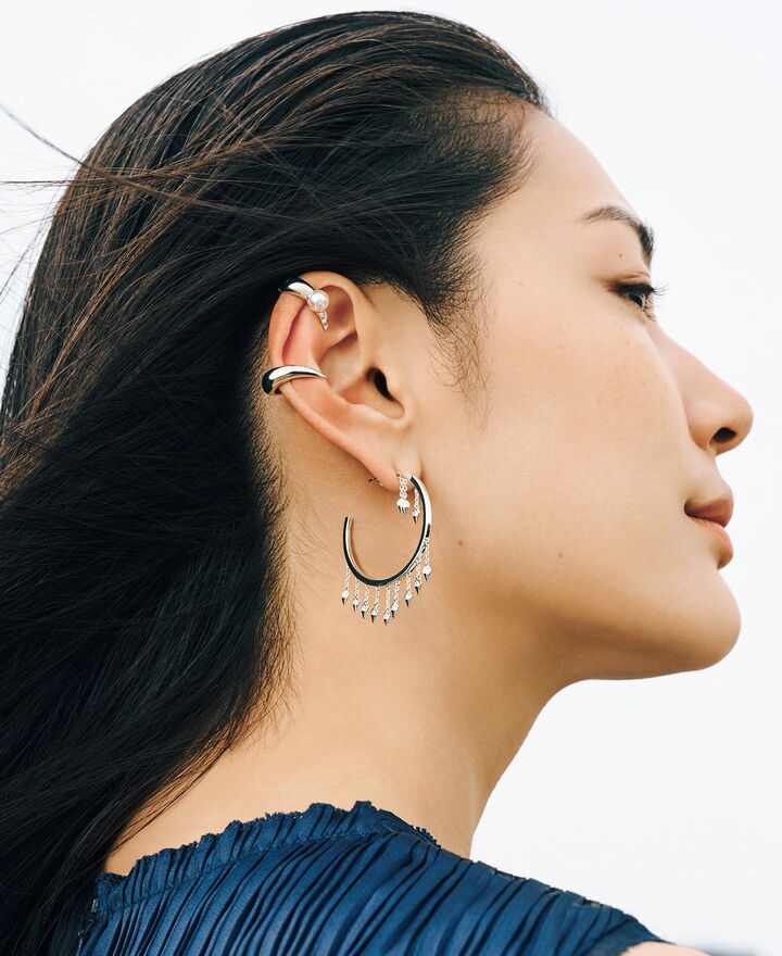 ピアス_1,ブラウス_1