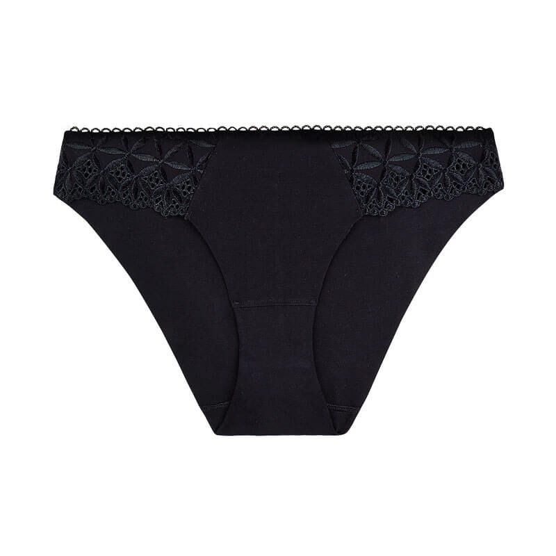 ブラジリアンショーツ¥8,000/オーバドゥ(オーバドゥジャパン)