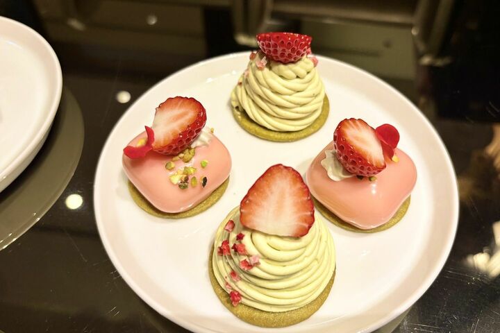 ティー_8,スイーツ_8,いちご_8,ホテル_8,東京_8