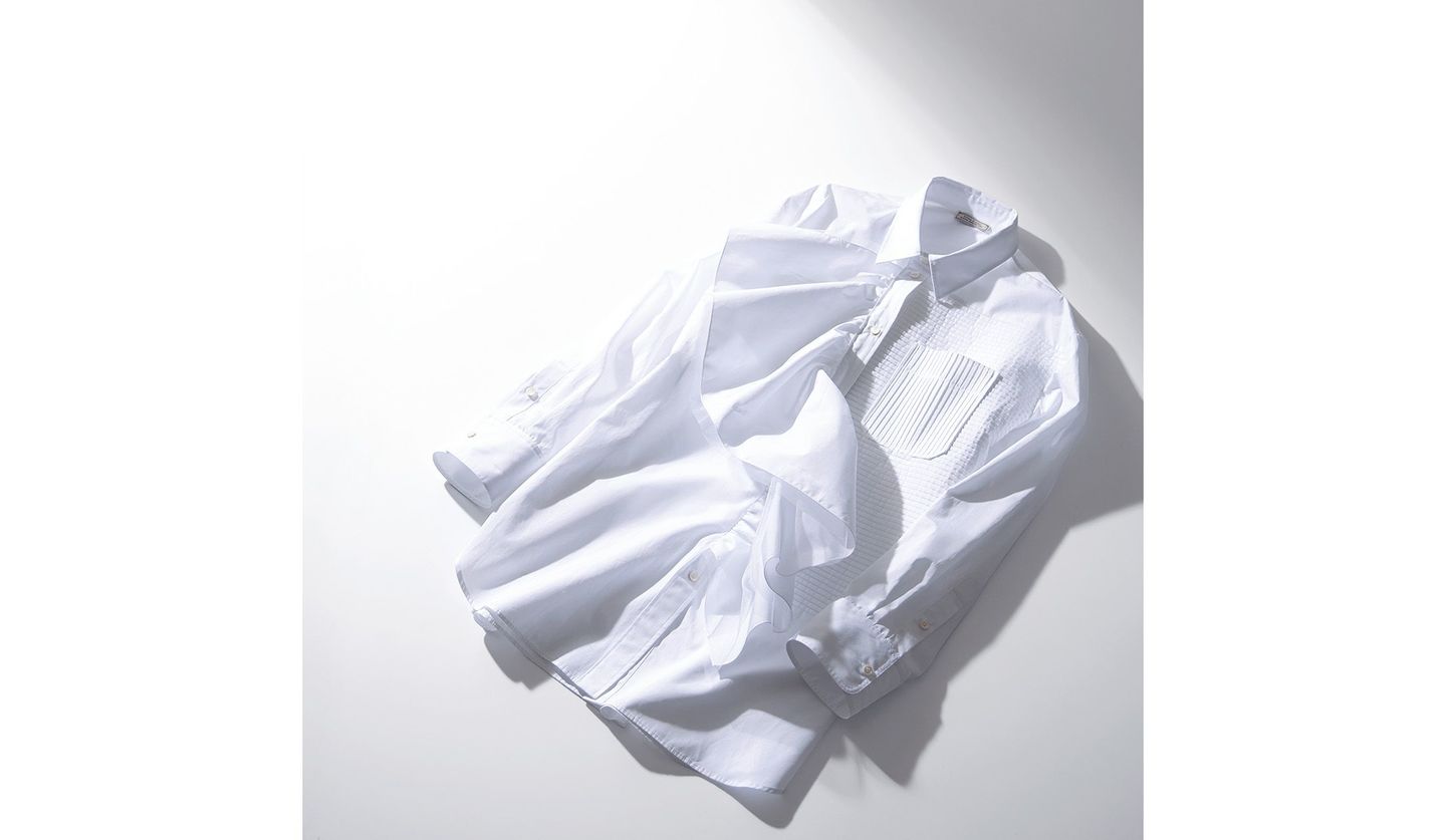 ニナ リッチの白シャツ