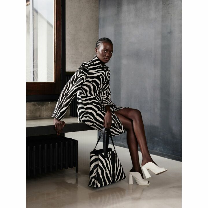 Akris Ai HANDBAG POP UP STORE
