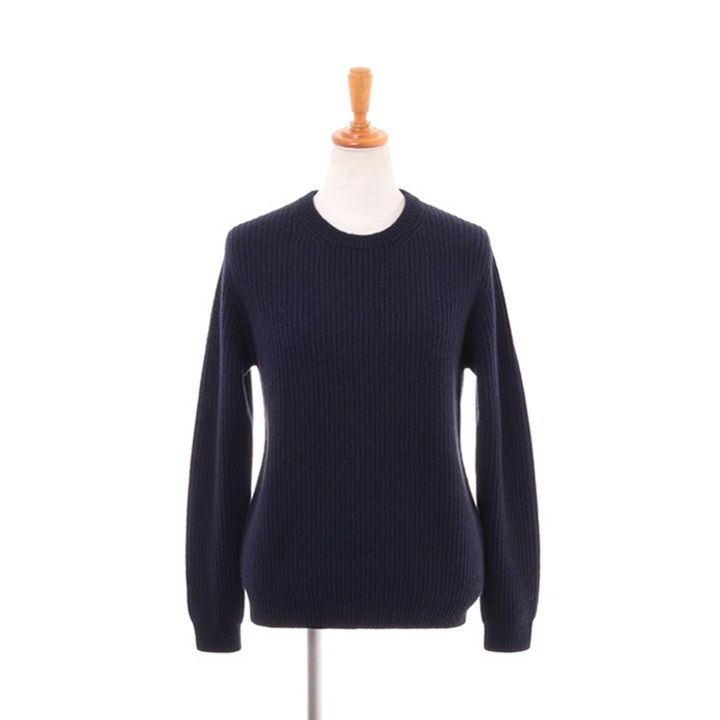 両畦 クルーネックセーター(¥72,000)