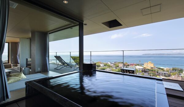 【海の絶景を望む宿 vol.４】客室の温泉露天風呂で海を独占！館山のリゾートで水平線に心奪われる「THE SHINRA 森羅」