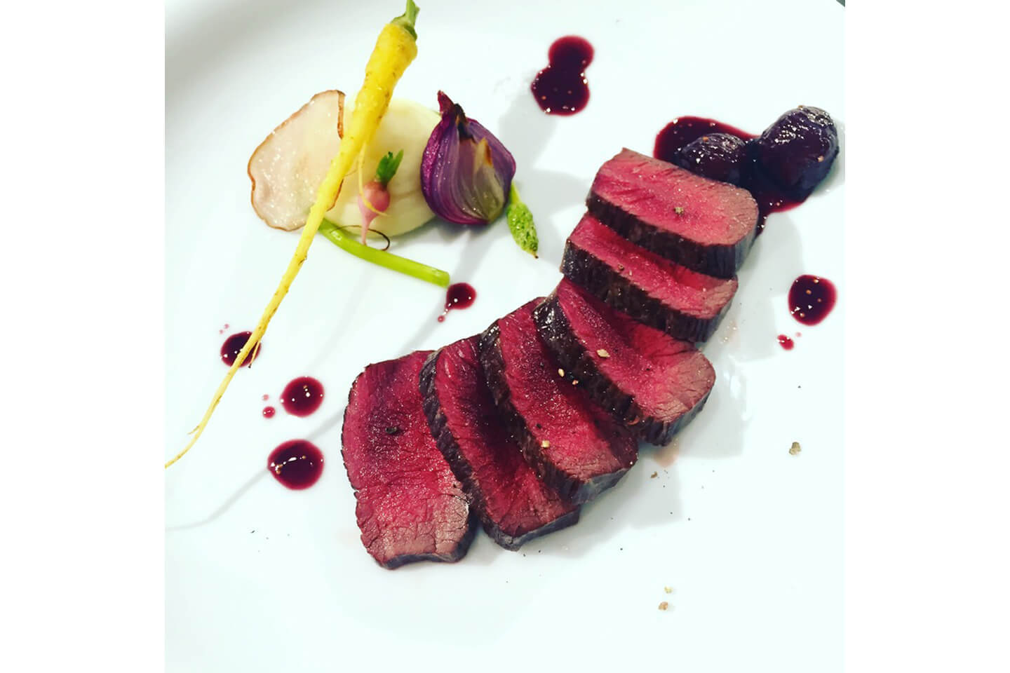 鹿肉のロースト イチジクと赤ワインソース(イタリアン)池田 歩シェフ