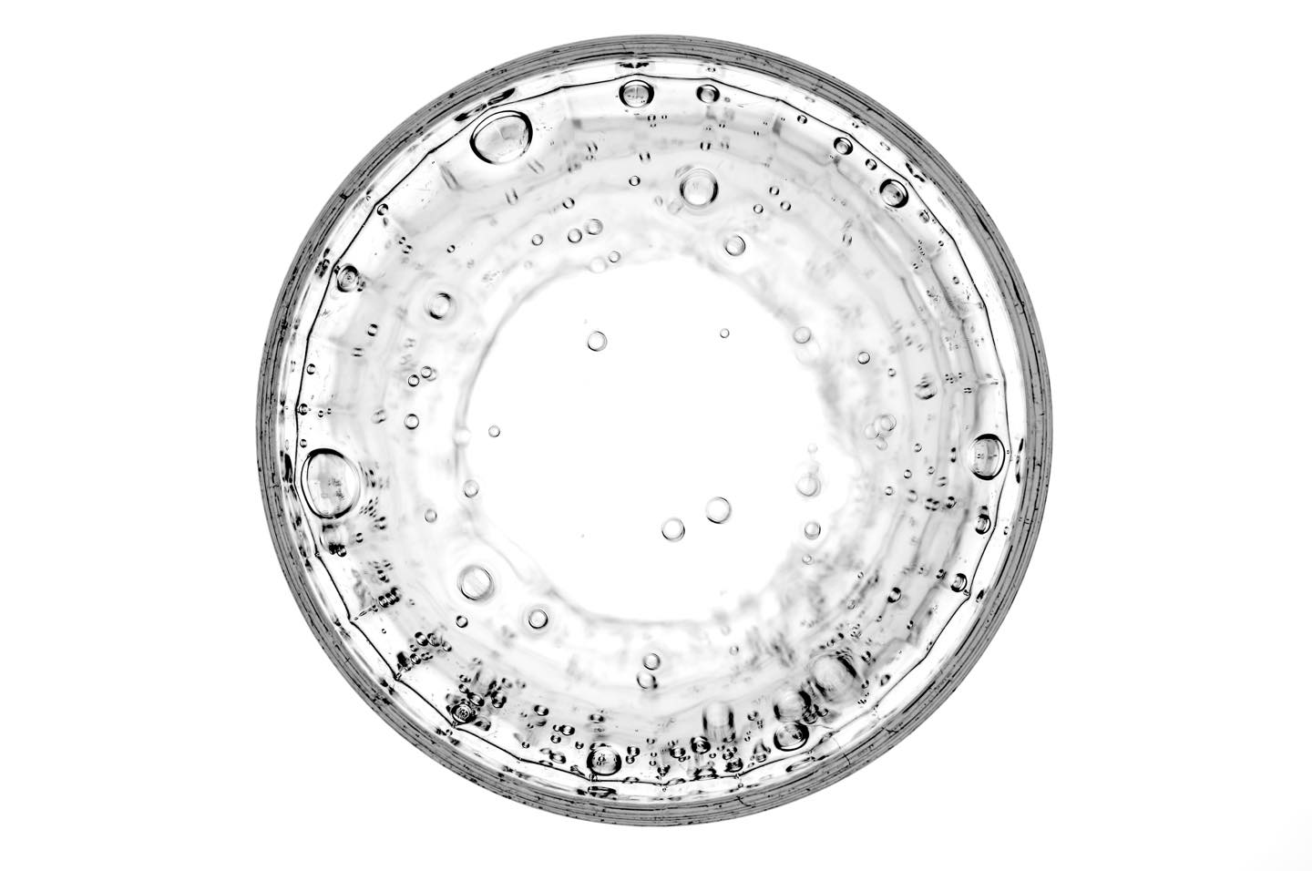 空腹時は炭酸水で気持ちをリセットする