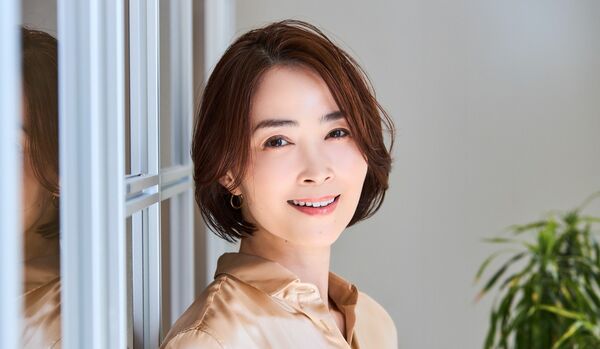 【卵顔×ボブヘア】ハンドブローでもサマに見える大人のシンプルボブ