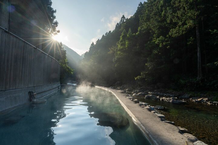 「上湯温泉 川原の湯」の男湯