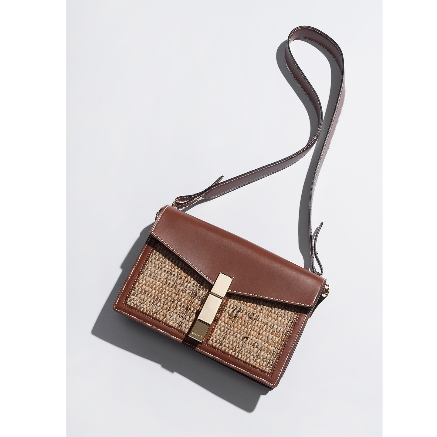 バッグ¥98,000(エリオポール代官山<ザンケッティ>)