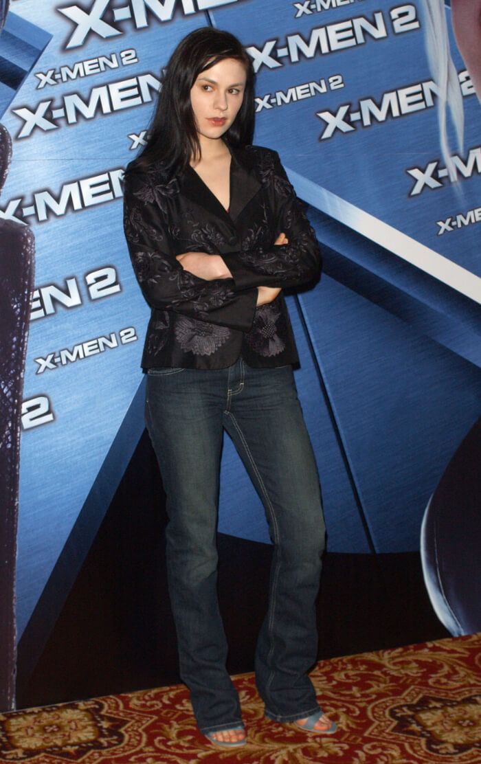 2003年4月 プレスカンファレンス。