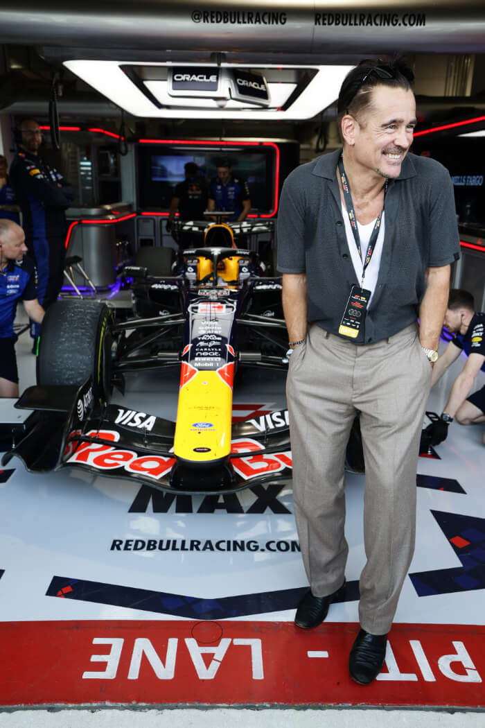 2026年5月2日、マイアミ・インターナショナル・オートドロームで開催されたF1マイアミグランプリの期間中、オラクル・レッドブル・レーシングのガレージにて撮影。