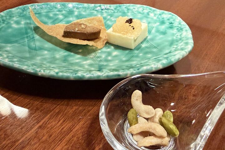 ANAインターコンチネンタルホテル東京の「薬膳アフタヌーンティー with KUSMI TEA～」」