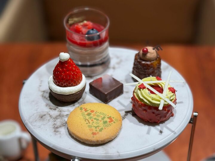 東京_4,スイーツ_4,レストラン_5,チョコレート_1,いちご_1