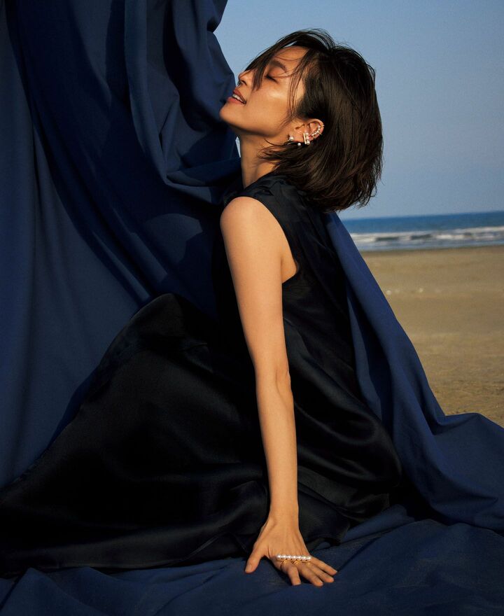 ワンピース_1,指輪_1,イヤリング_1