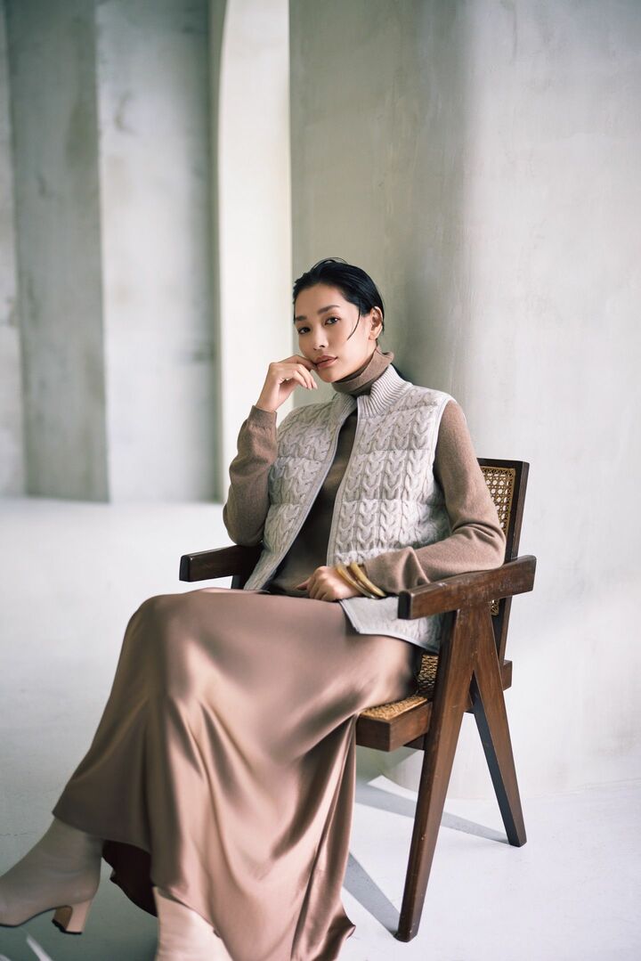 ニット_3,スカート_1