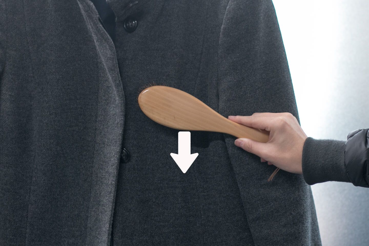 ウールコートのお手入れ方法｜毛玉や型崩れを防ぐお手入れ＆保管方法のポイント Precious.jp（プレシャス）