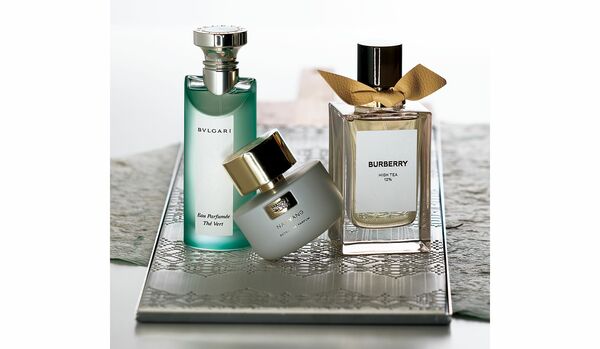 張り詰めた緊張から解放されたくつろぎのひとときに…癒やしをくれる【お茶の香りを楽しむフレグランス】でリラックスして