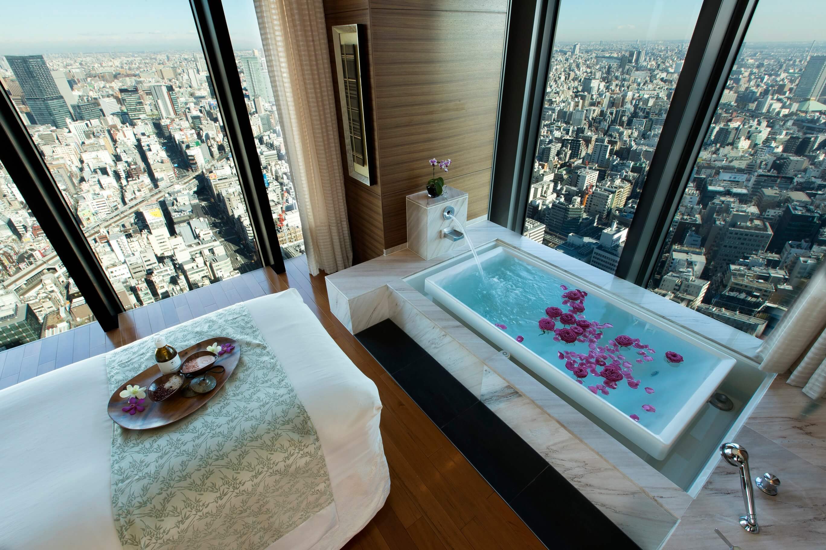 バスソルトでの足浴からスタート