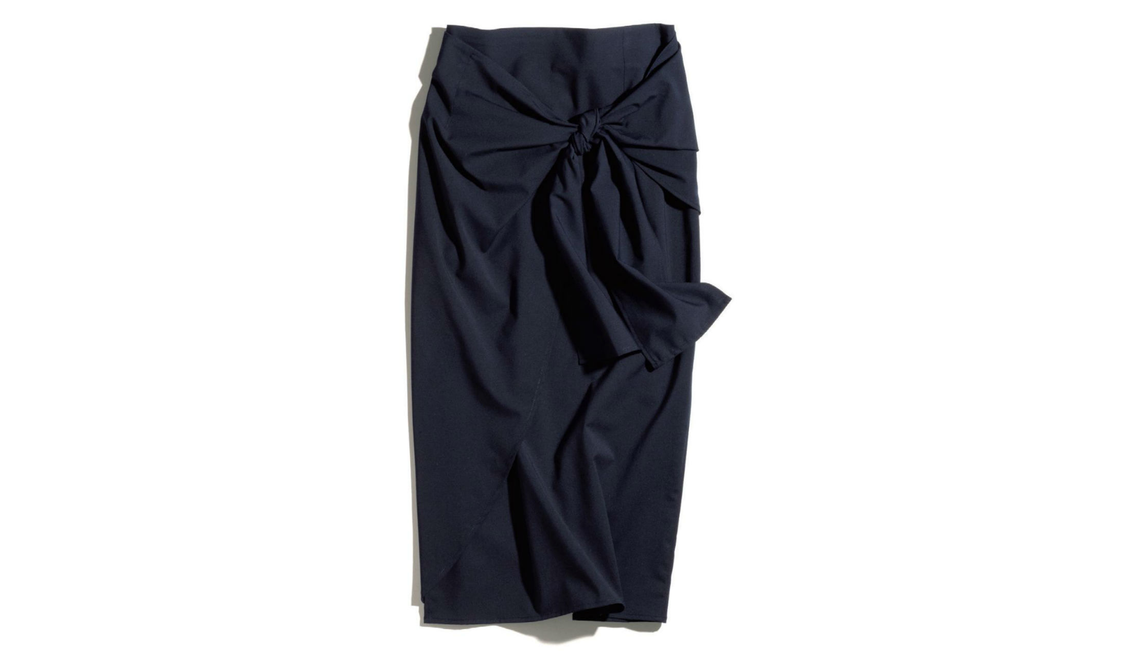 スカート¥29,000(アノア〈リビアナ・コンティ〉)