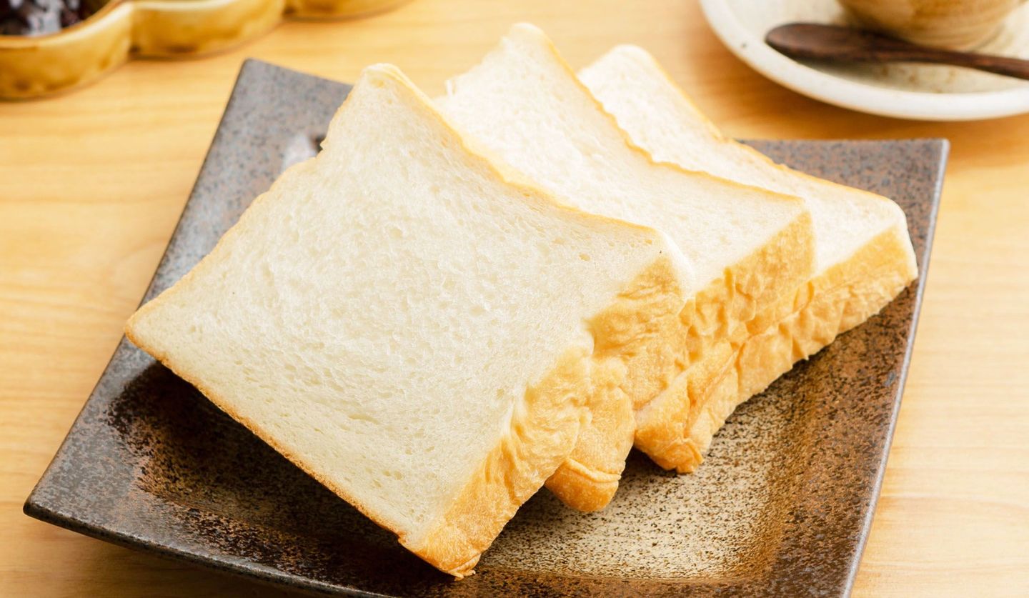 高級食パン専門店「乃が美」の「生」食パン
