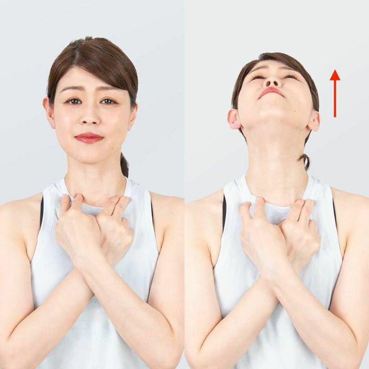 3ステップで叶える美デコルテストレッチ