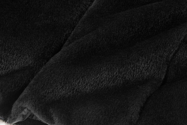 「エス マックスマーラ」のダウンウエア