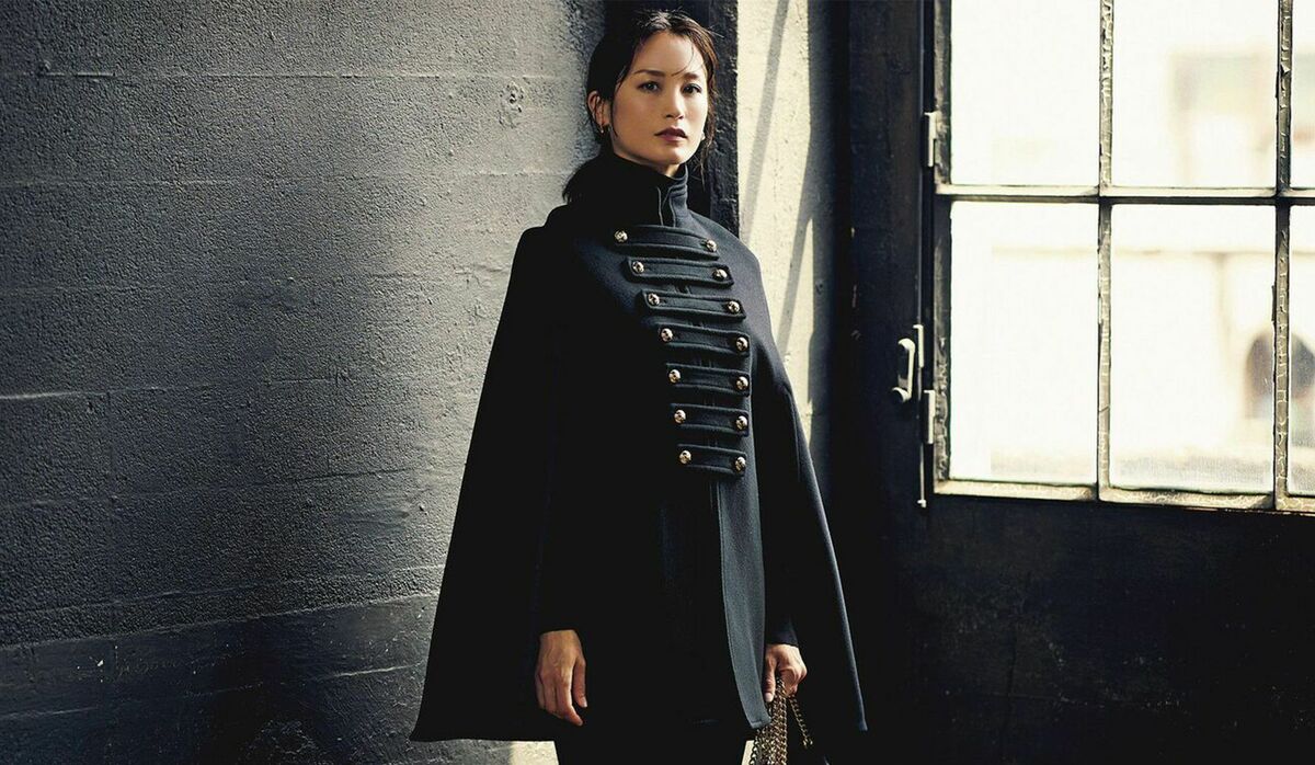 セリーヌ ガウン ポンチョ 新品 セリーヌ ガウン ポンチョ 新品 CELINE(セリーヌ) ポンチョ