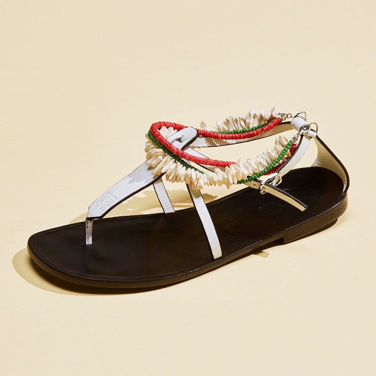 サンダル¥76,000(税抜)