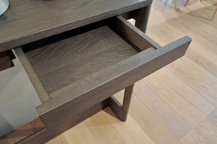 佐賀県発のインテリアブランド「ARIAKE」の『コヤバリ 90コンソール テーブル（Koyabari 90 Console Table）』