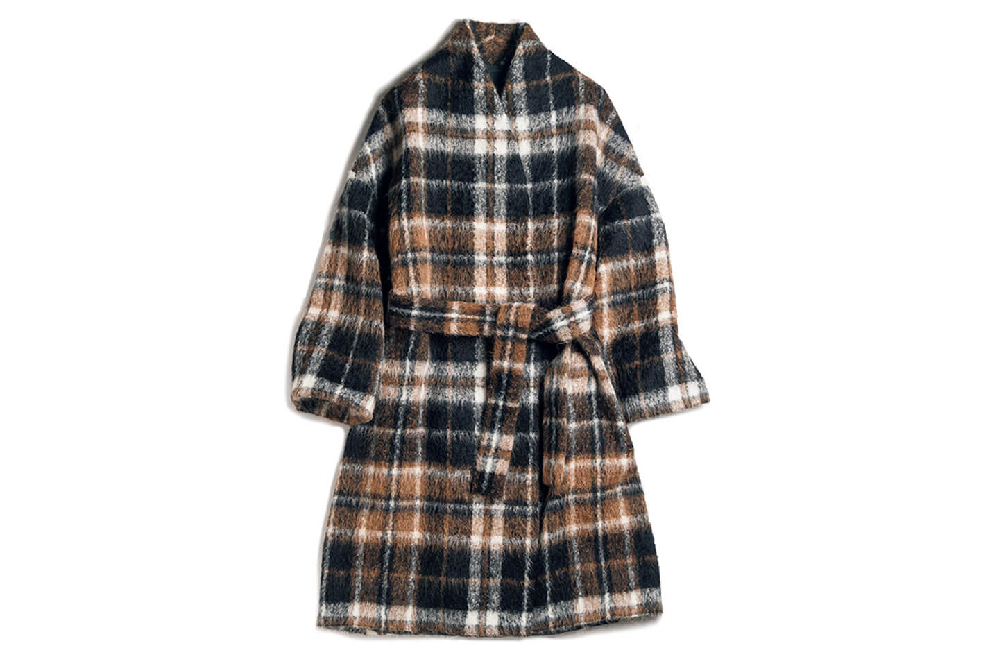 アルパカコート¥848,000(ブルネロ クチネリ ジャパン)
