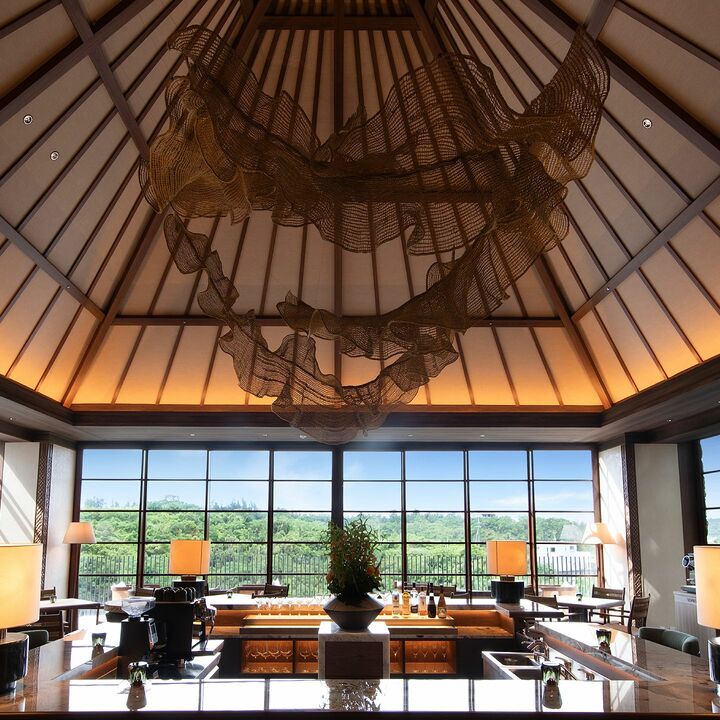 「BLISSTIA SUITES & RESORT 沖縄恩納村」のプールバー