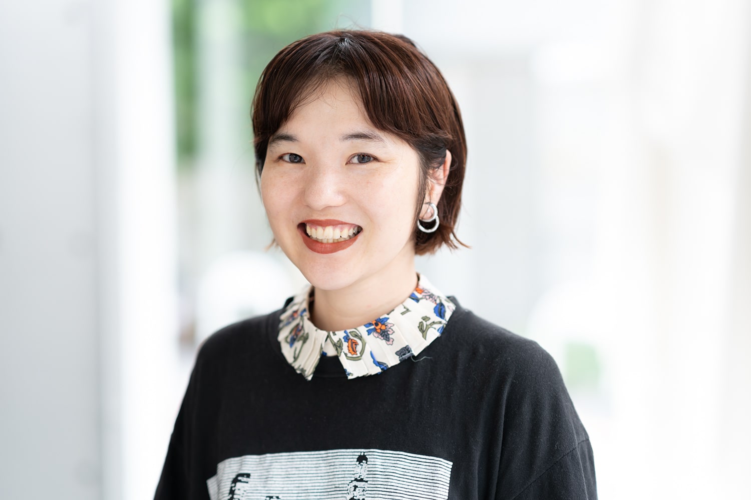 Rougy ヘアデザイナー・二階堂雪さん。今はまっているのが耳つぼ。「耳のつぼにおき鍼をしてます。体調がすごくよくなりました」